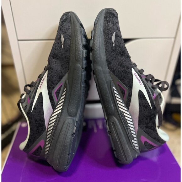 Brooks Adrenaline GTS 23 Women's Size 9 B Black Purple Running Shoes Worn No Box - Picture 7 of 7